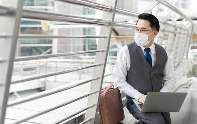 В Ливане вводят режим чрезвычайной ситуации из-за COVID