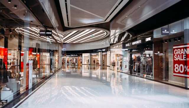 Показатель трафика торговых центров в Украине в 2020 году упал на 26,5%