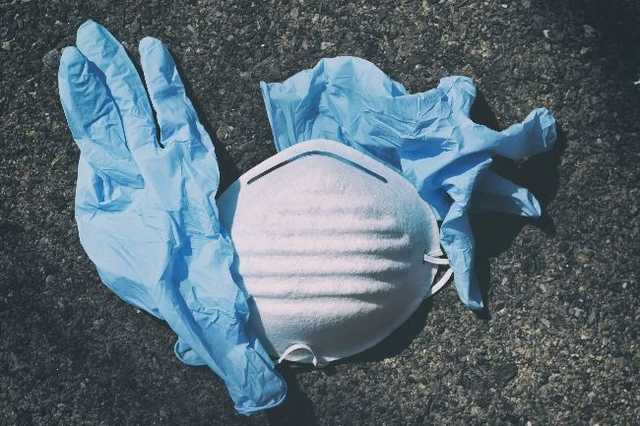 Карантин в Украине не отменят до конца года, – Шмыгаль