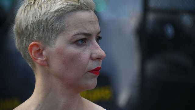 Суд у Білорусі продовжив арешт опозиціонерки Колесникової