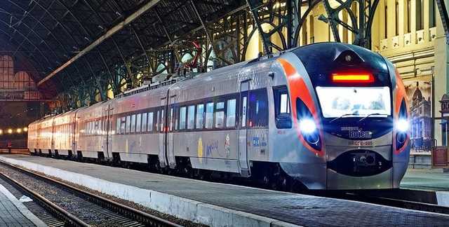 “Укрзалізниця” спростить ідентифікацію пасажирів