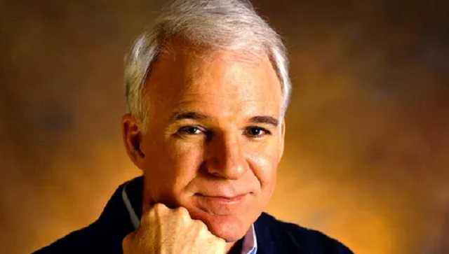 Стив Мартин рассказал, как прививают в США от COVID-19