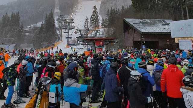 Многолюдный Буковель проверили на соблюдение локдауна: что нашли инспекторы