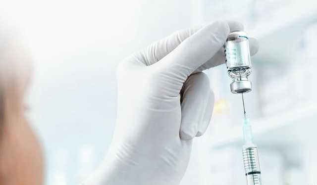 Более половины украинцев не готовы вакцинироваться от коронавируса ни при каких условиях