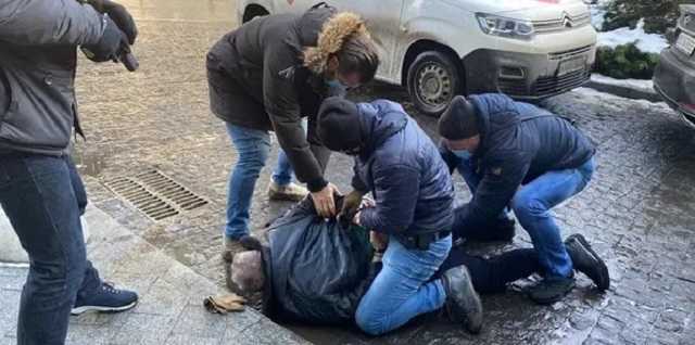 Разборки в СБУ начались из-за контроля за денежными потоками, – Орест Сохар