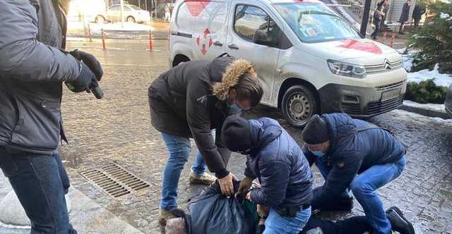 СБУ просит суд арестовать полковника "Альфы" Расюка на 2 месяца без права залога