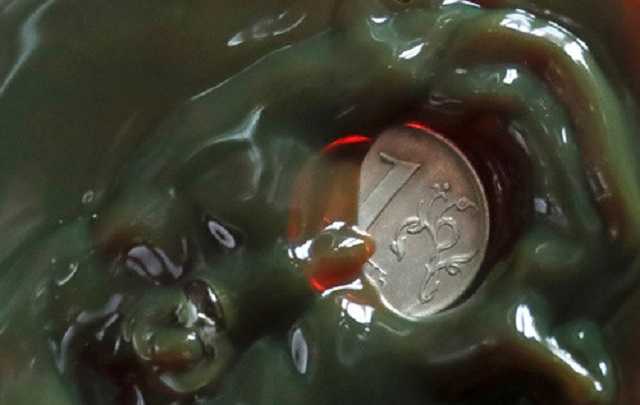 С каждым годом падение нефтегазовых доходов все больше бьет по российскому бюджету