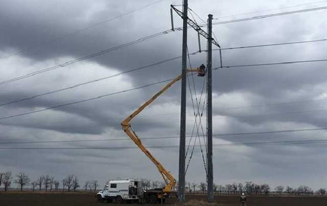 Непогода в Украине: без света остаются 117 населенных пунктов