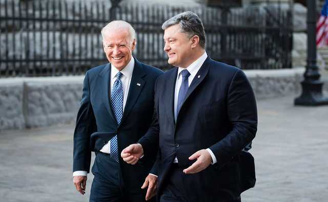 Относительно Байдена и Порошенко в Украине открыли два новых дела