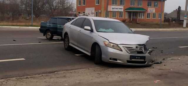 В смертельном ДТП в Изюме погиб человек, а еще пятеро пострадали