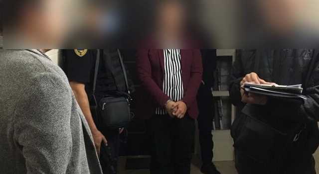 Под Сумами фотограф под видом фотосессий развращал девочек 8-12 лет