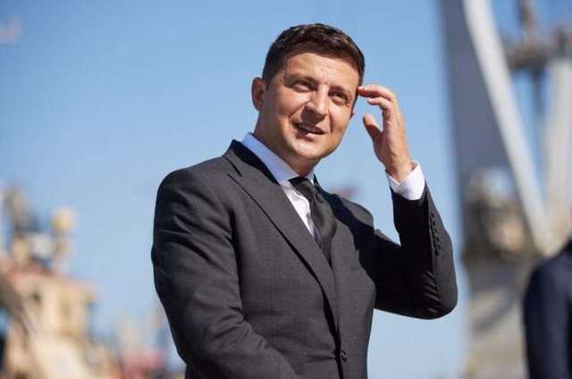 Поздравляю народ, соболезную отдельным партиям, – Зеленский о референдуме