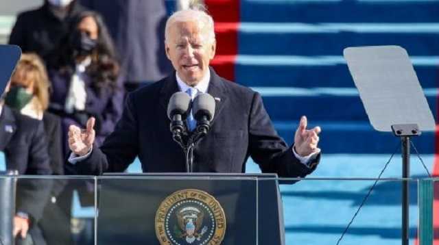 Байден призвал немедленно принять меры по стимулированию экономики США