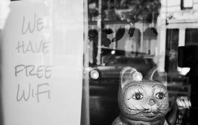 Силовики попросили кафе в центрі Москви відключити Wi-Fi 31 січня