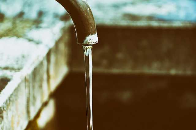 В оккупированом Симферополе заканчивается вода: город перешел на воду из скважин