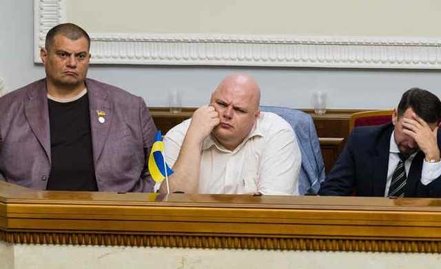 Кількість прийнятих Радою законів різко впала – КВУ