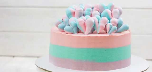 В украинских тортах обнаружили опасные трансжиры: какие нельзя покупать