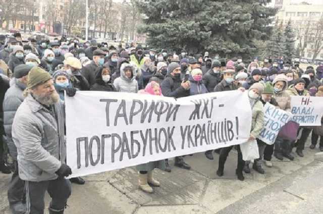 Украинцы могут остаться без тепла: власть не хочет платить за снижение цен