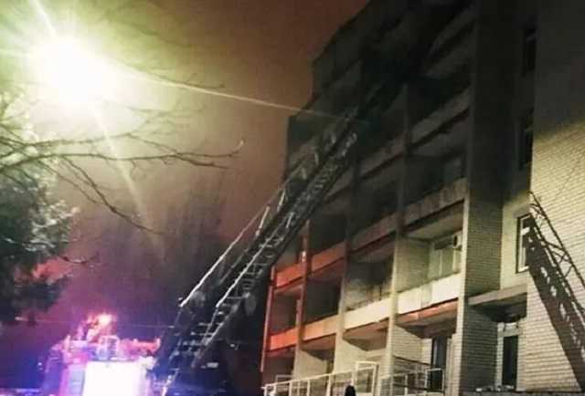 Пожар в COVID-отделении больницы Запорожья: стало известно о еще двух пострадавших