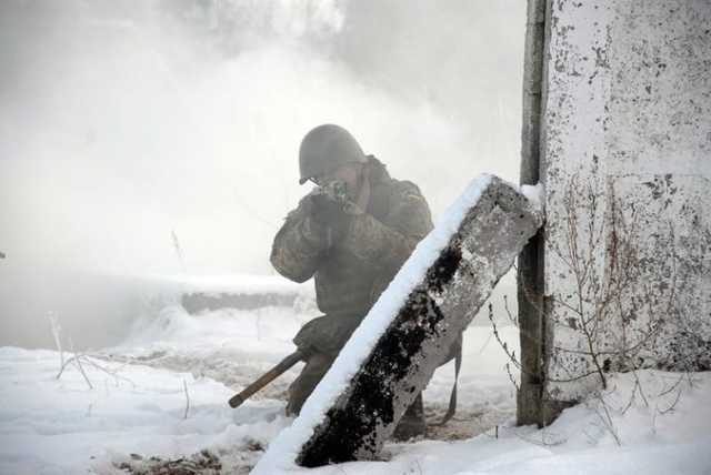 Российские войска на Донбассе ударили из минометов и ранили воина ВСУ – штаб ООС