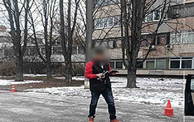 У Києві затримали чоловіка з дроном біля Інституту ядерних досліджень