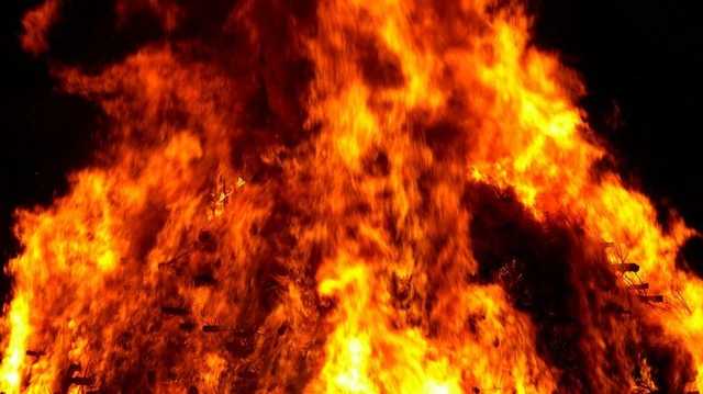 В Киеве вспыхнул пожар в кафе