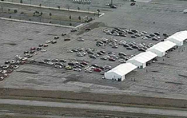 У США в мегаклініці за годину роблять по тисячі щеплень від COVID-19