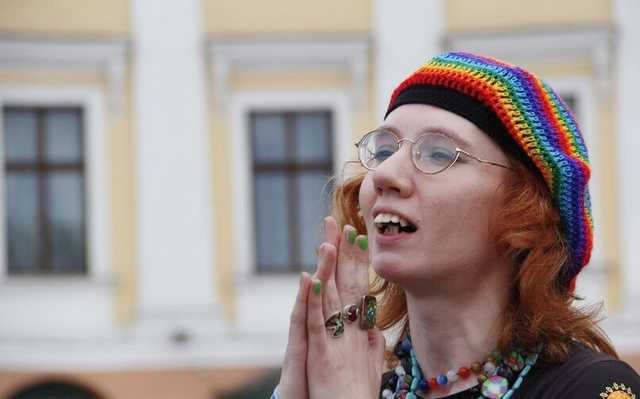 Участницу языкового скандала в Драгоманова отстранили от занятий, но не уволили