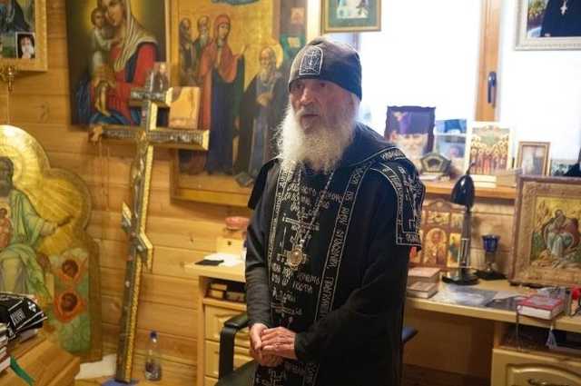 Арештований в Росії схимонах Сєргій заявляє, що його пожертви Кирилу розкрадали