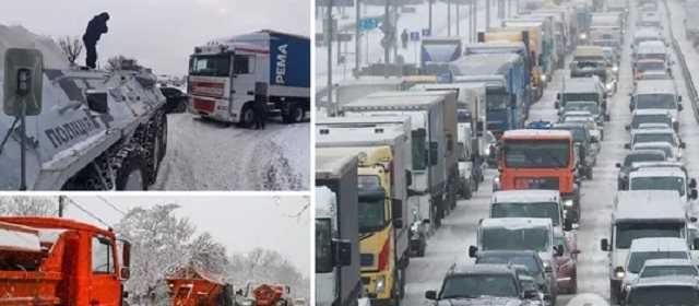 В Украине снова перекрыли дороги: где ограничено движение