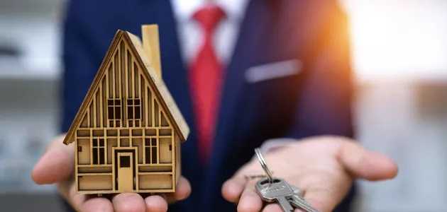 Квартиру, купленную у юрлица, могут забрать: как покупателю не допустить ошибок