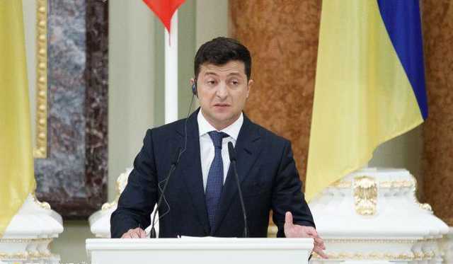 Зеленский подписал закон об "инвестиционных нянях": что он предусматривает