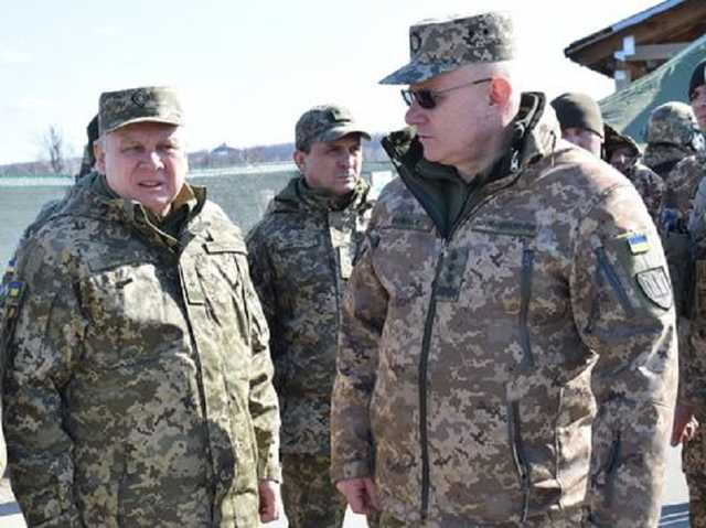 Хомчак и Таран провалили движение Украины в НАТО