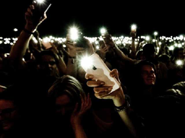 В России запретили акцию за Навального с фонариками