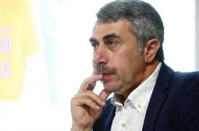 Комаровский объяснил, можно ли кормить грудью маме с коронавирусом