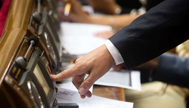 Нардепу Поляку за кнопкодавство грозит лишение мандата - Разумков