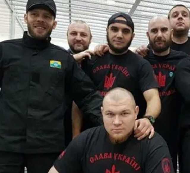 Суд отпустил нескольких экс-бойцов "Торнадо", осужденных за насилие и пытки