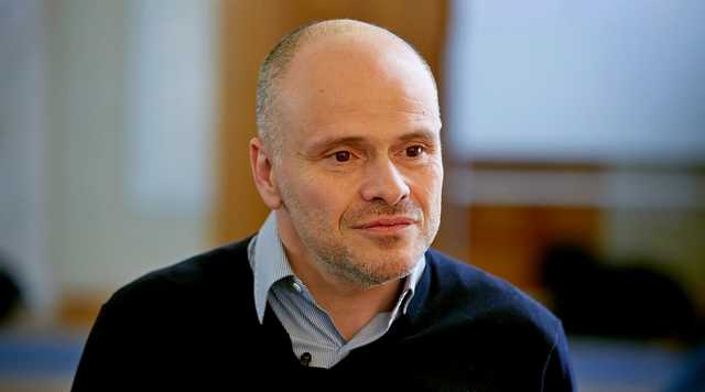 «Слуга народу» Радуцький пропонує позбавити виробників вакцин відповідальності за розлади здоров’я українців