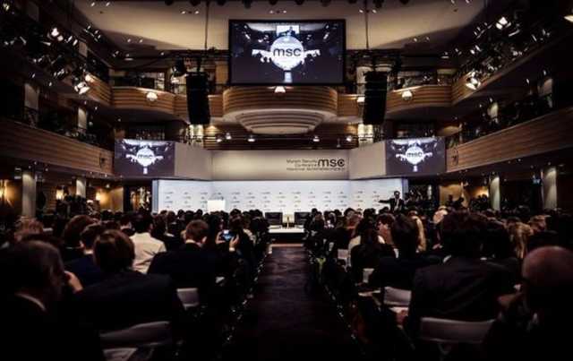 Голова Мюнхенської конференції: ЄС оточено “вогненним кільцем”, від Сирії до України