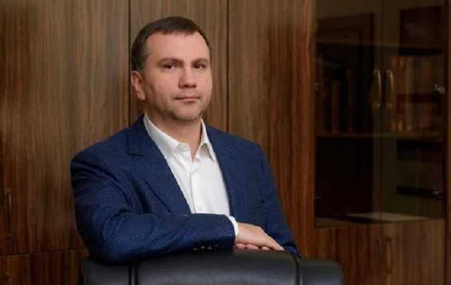 Вовк знову сховався від НАБУ. Чому голові ОАСК удається уникати правосуддя