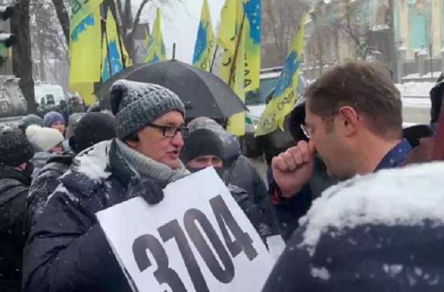 «Евробляхеры» опять подняли бунт: нардепам выдвинули требования