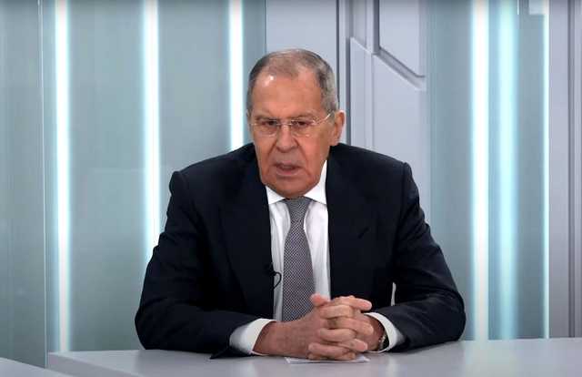 Лавров: Отношения России и Евросоюза «разорваны в клочья»