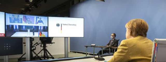 Меркель попала в конфуз во время встречи G7