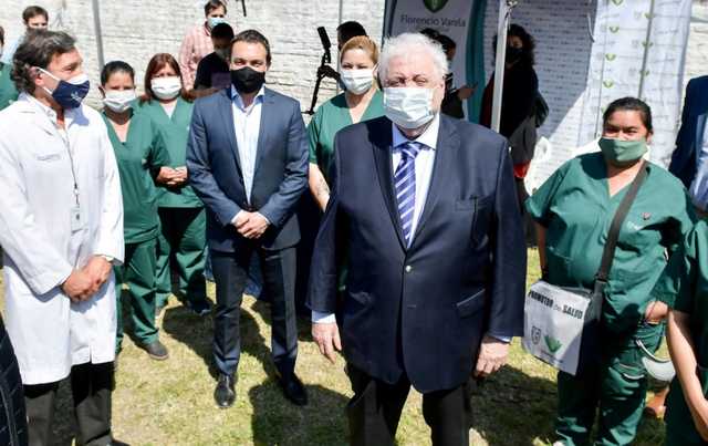 Глава МОЗ Аргентини пішов у відставку через позачергові COVID-щеплення