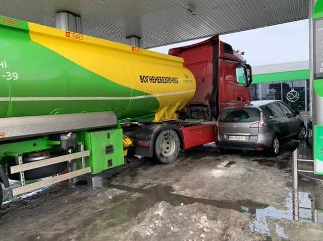 Відомий рівненський журналіст потрапив у ДТП