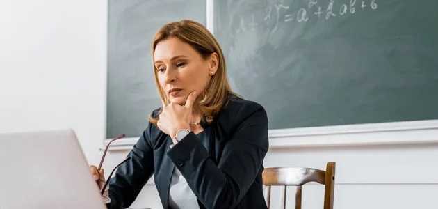 Зарплаты украинских учителей могут пересчитать: в Минфине раскрыли детали