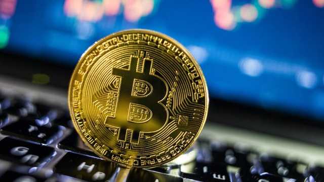 Bitcoin к вечеру 22 февраля рухнул до самого низкого показателя недели