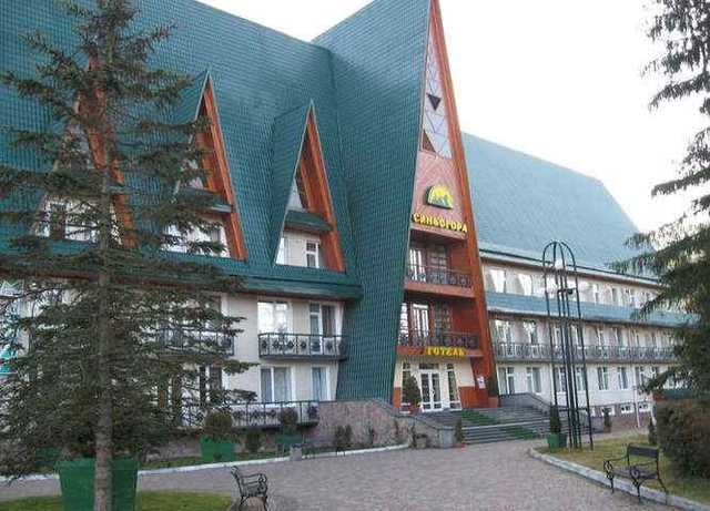 Українці заплатять за новорічний відпочинок Зеленського 400 тис грн