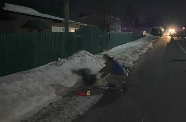 В Хмельницкой области пьяный полицейский насмерть сбил пешехода