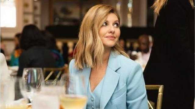 Зеленская появилась на публике в элегантном образе